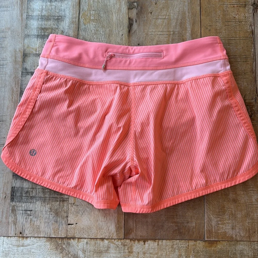 Lululemon Women's Striped Shorts size 4 - Picture 3 of 9